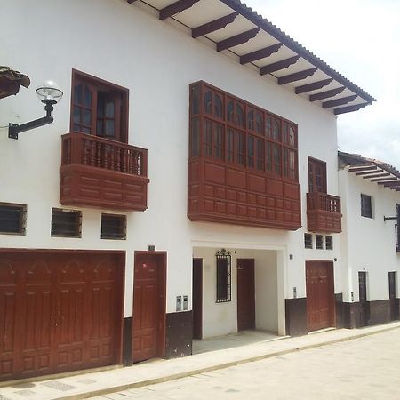 Casa Hospedaje Teresita ชาชาโปยาส ภายนอก รูปภาพ