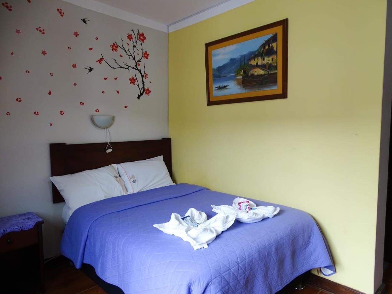Casa Hospedaje Teresita ชาชาโปยาส ภายนอก รูปภาพ