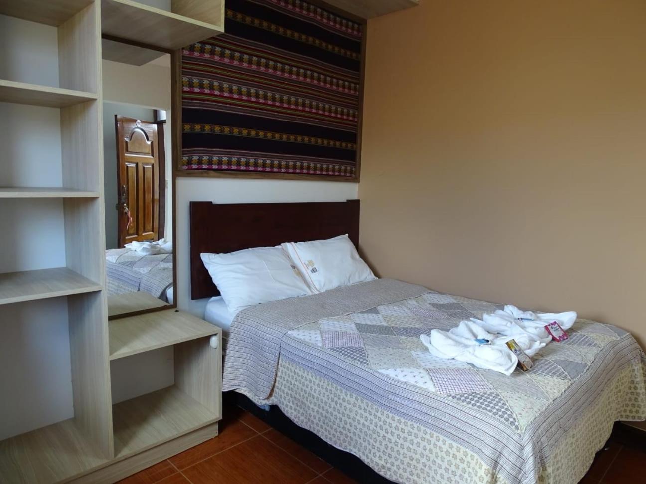 Casa Hospedaje Teresita ชาชาโปยาส ภายนอก รูปภาพ