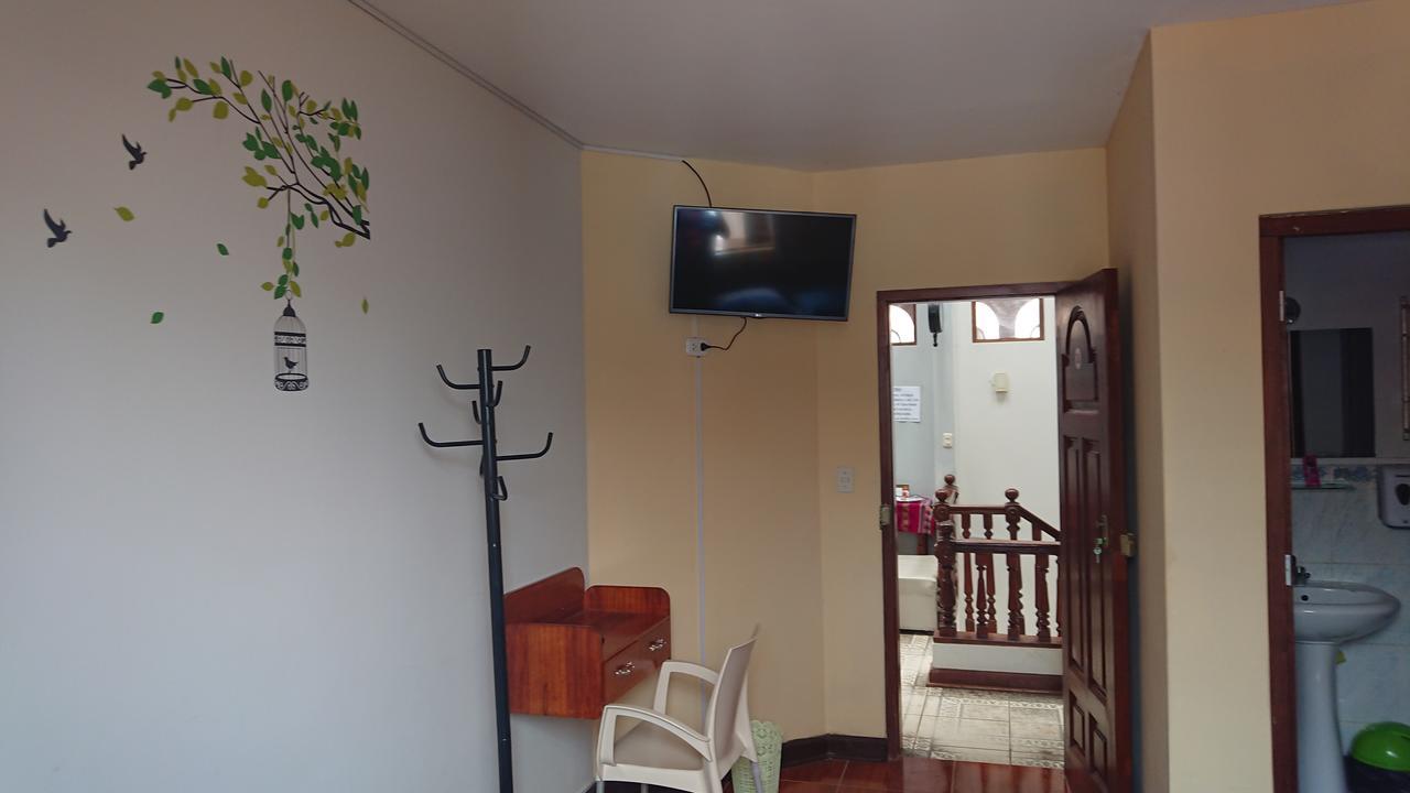 Casa Hospedaje Teresita ชาชาโปยาส ภายนอก รูปภาพ