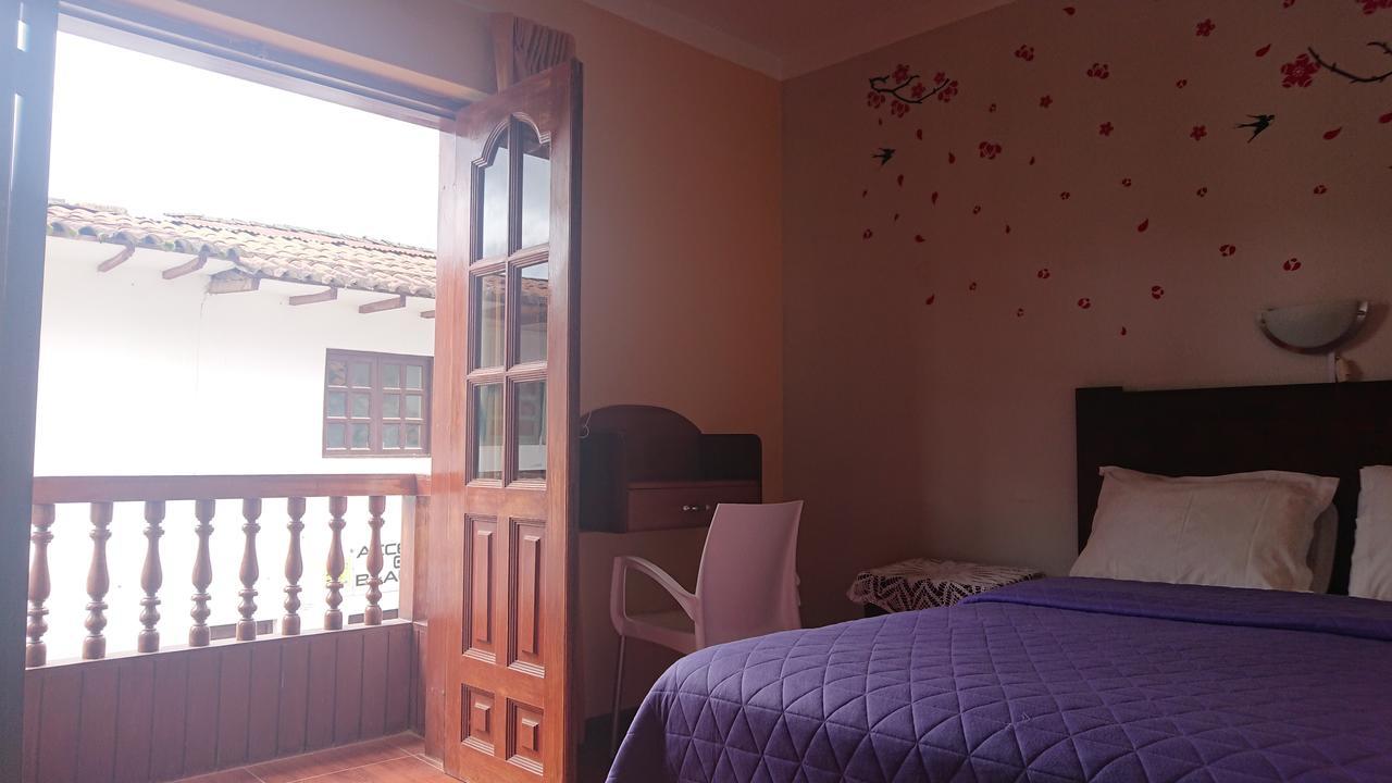 Casa Hospedaje Teresita ชาชาโปยาส ภายนอก รูปภาพ